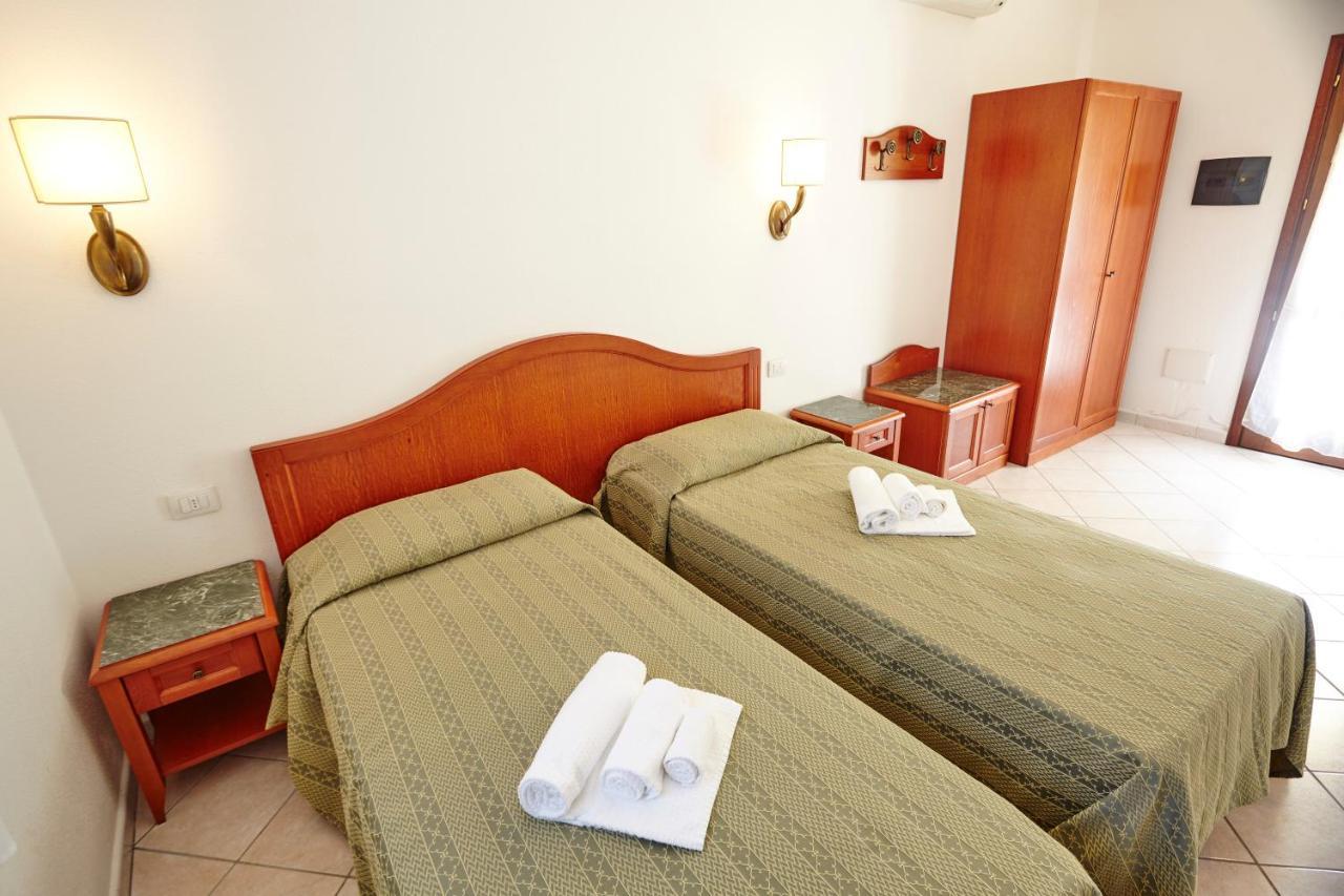 Hotel Cala Mirto بودوني المظهر الخارجي الصورة
